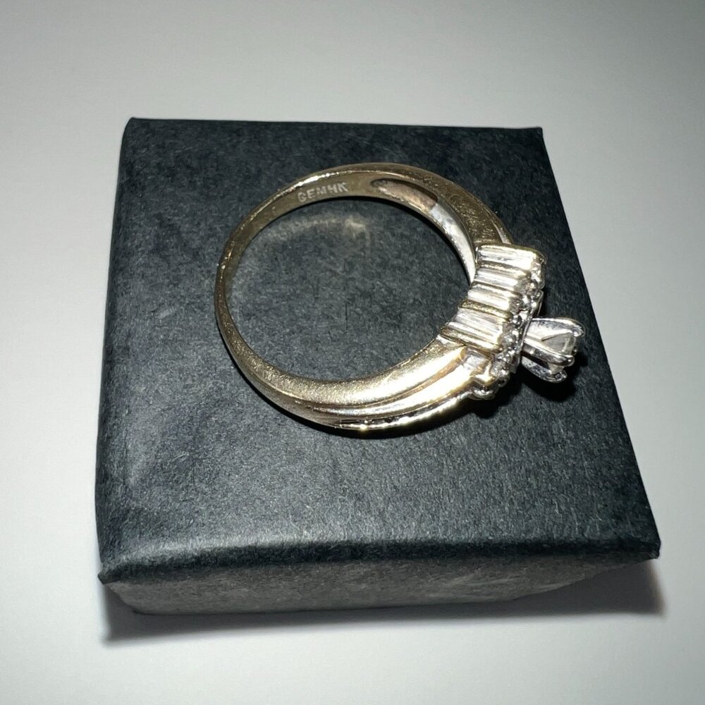 10K Gold Heart-Shaped Diamond Ring With Diamond Accents In Black Gift Box 7.75 - Picture 4 of 6